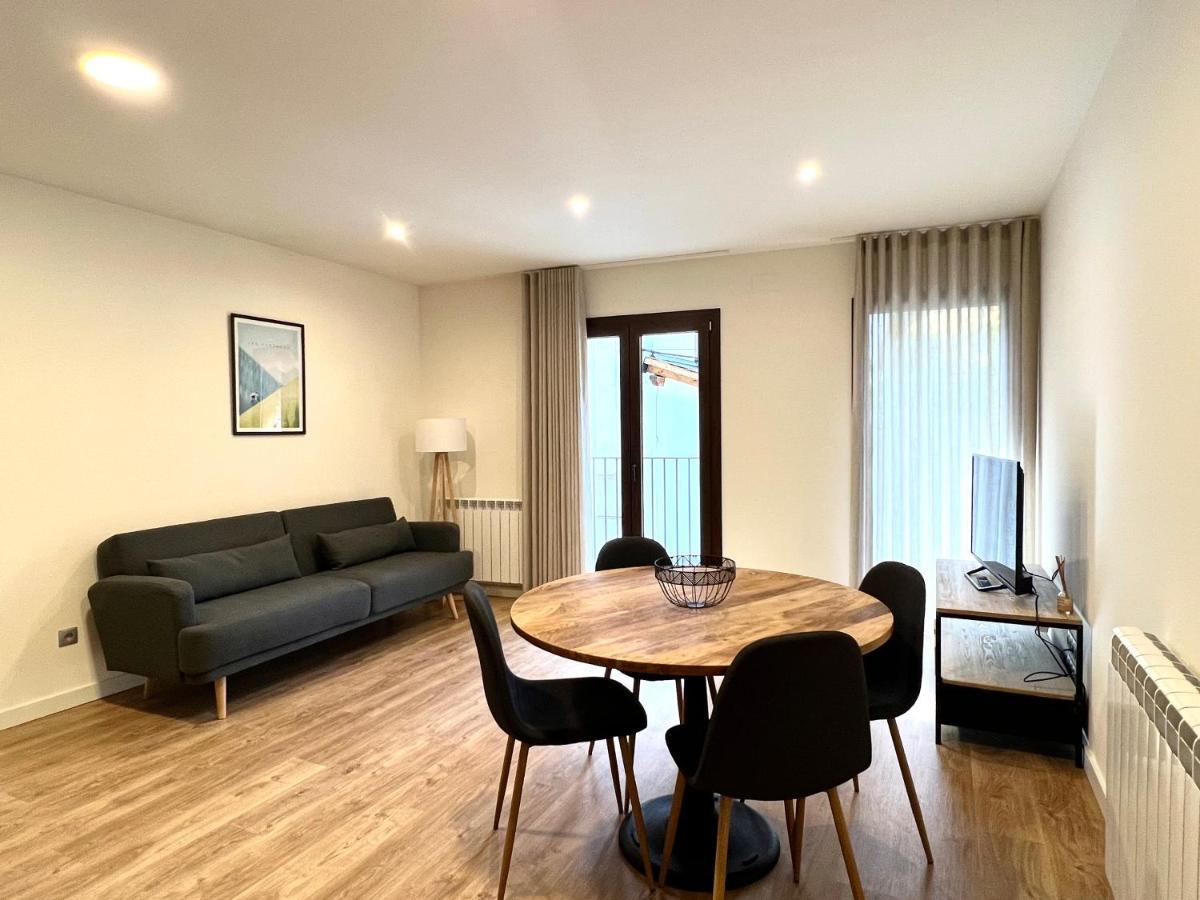 Espot Cowork & Apartments - L'Amfitriona Dış mekan fotoğraf
