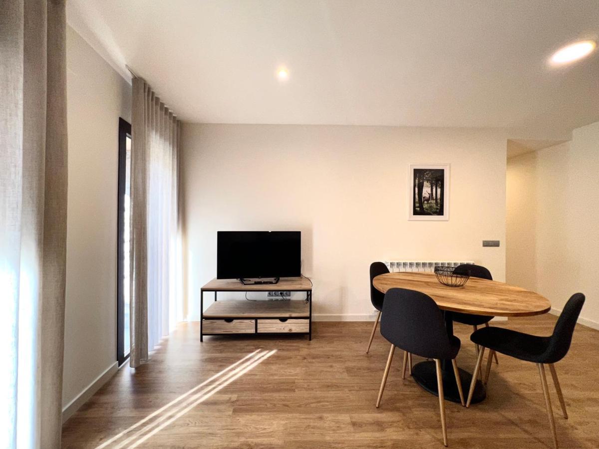 Espot Cowork & Apartments - L'Amfitriona Dış mekan fotoğraf