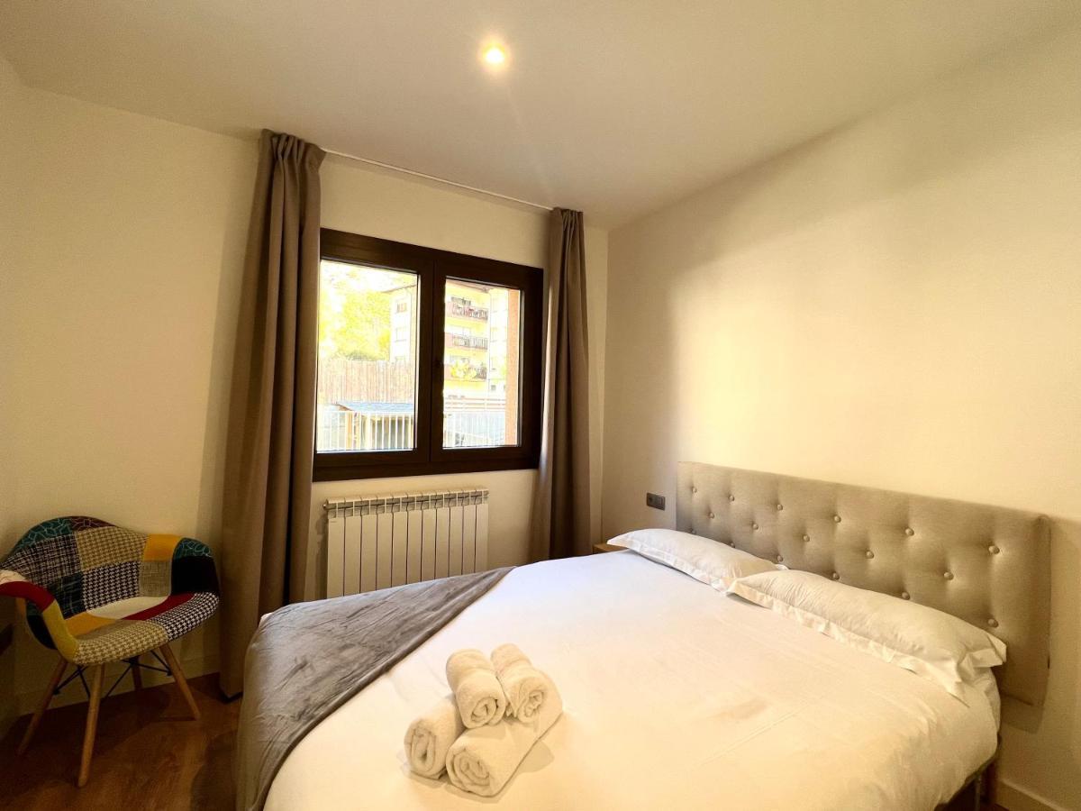 Espot Cowork & Apartments - L'Amfitriona Dış mekan fotoğraf