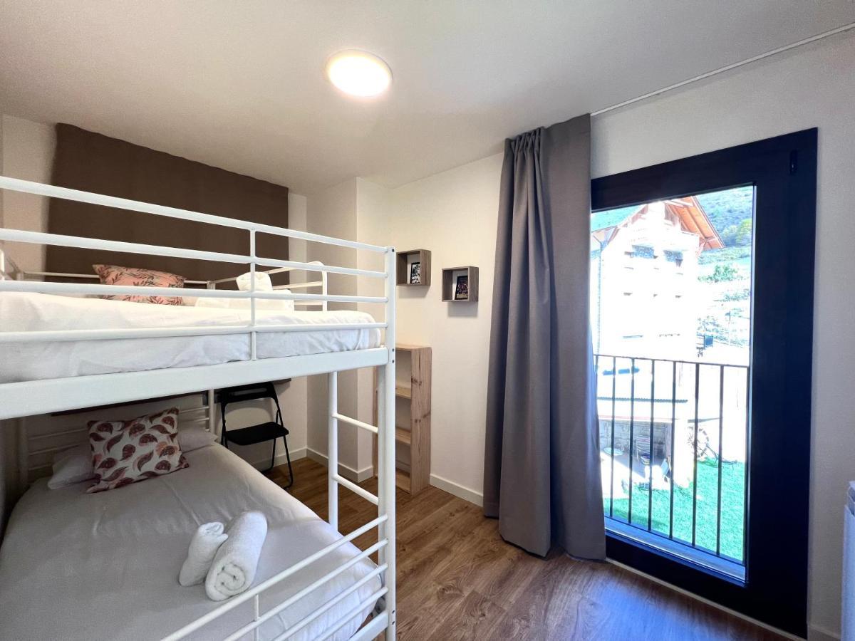 Espot Cowork & Apartments - L'Amfitriona Dış mekan fotoğraf
