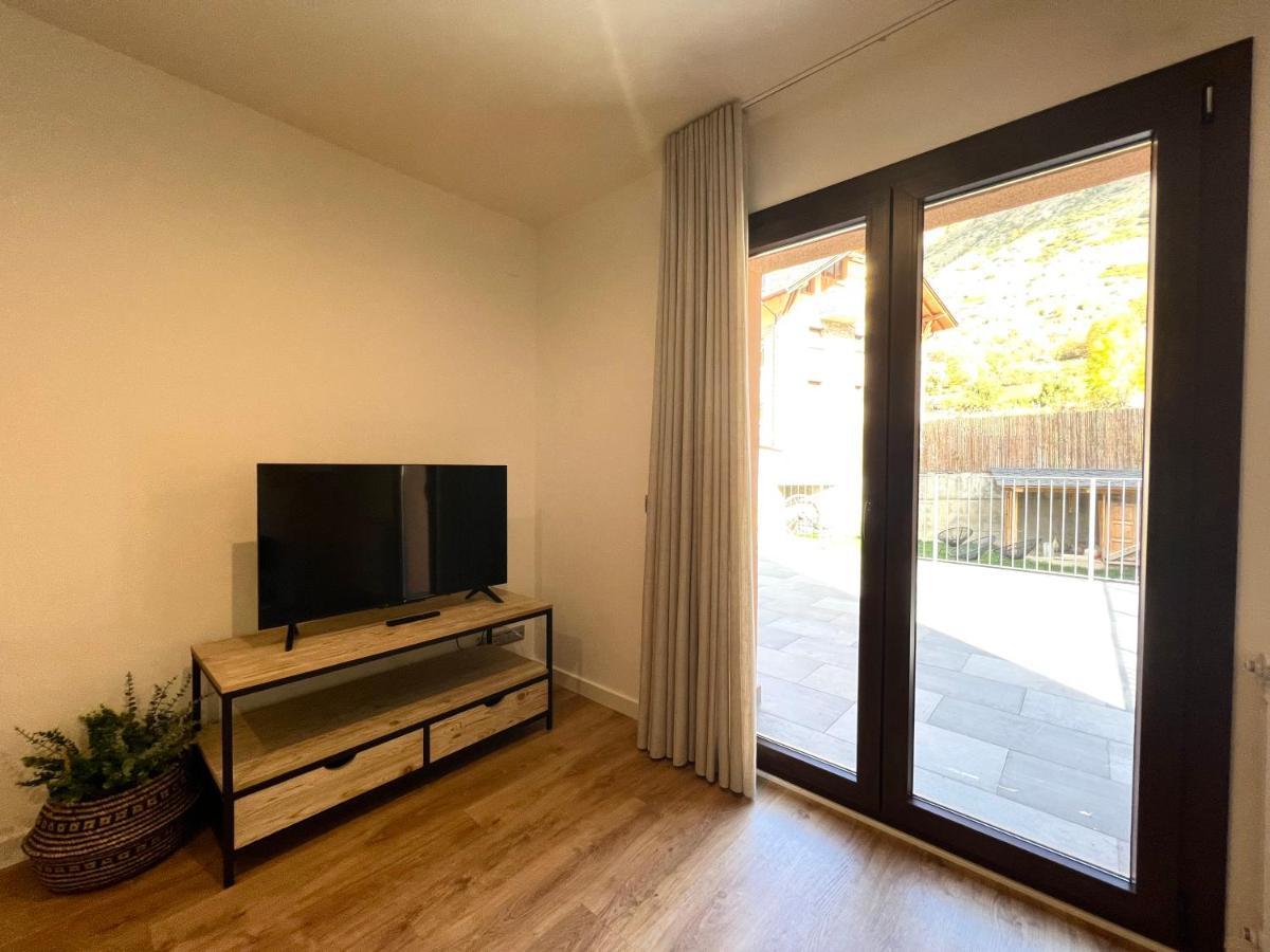 Espot Cowork & Apartments - L'Amfitriona Dış mekan fotoğraf