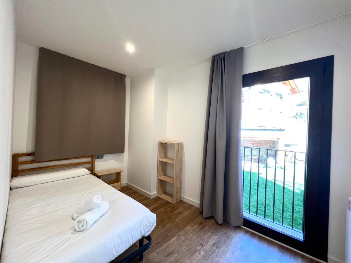 Espot Cowork & Apartments - L'Amfitriona Dış mekan fotoğraf