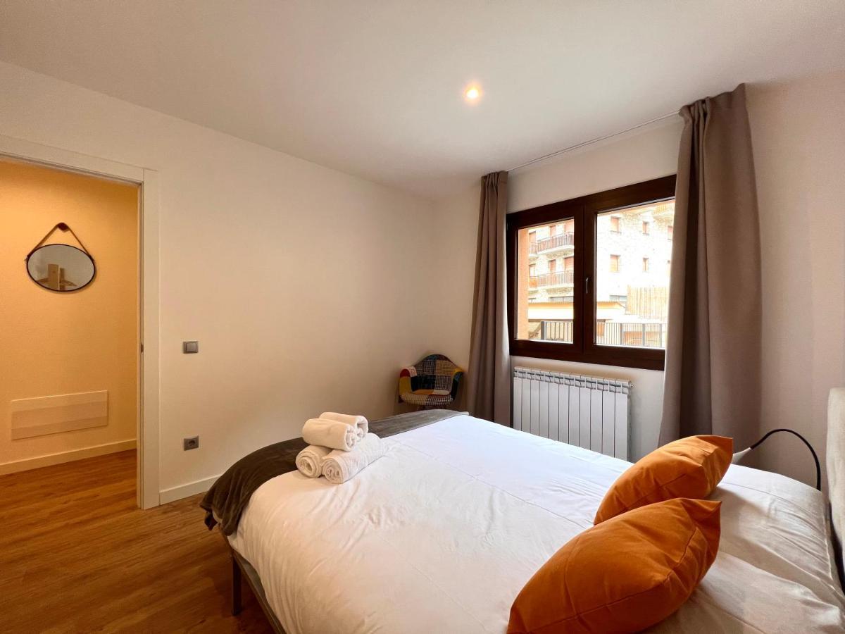 Espot Cowork & Apartments - L'Amfitriona Dış mekan fotoğraf